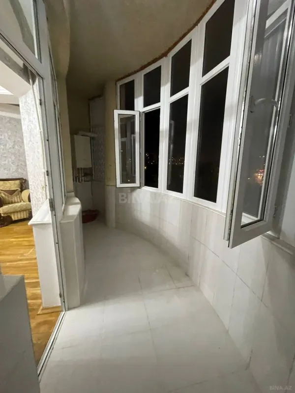 Kirayə verilir 3 otaqlı mənzil 102 m²