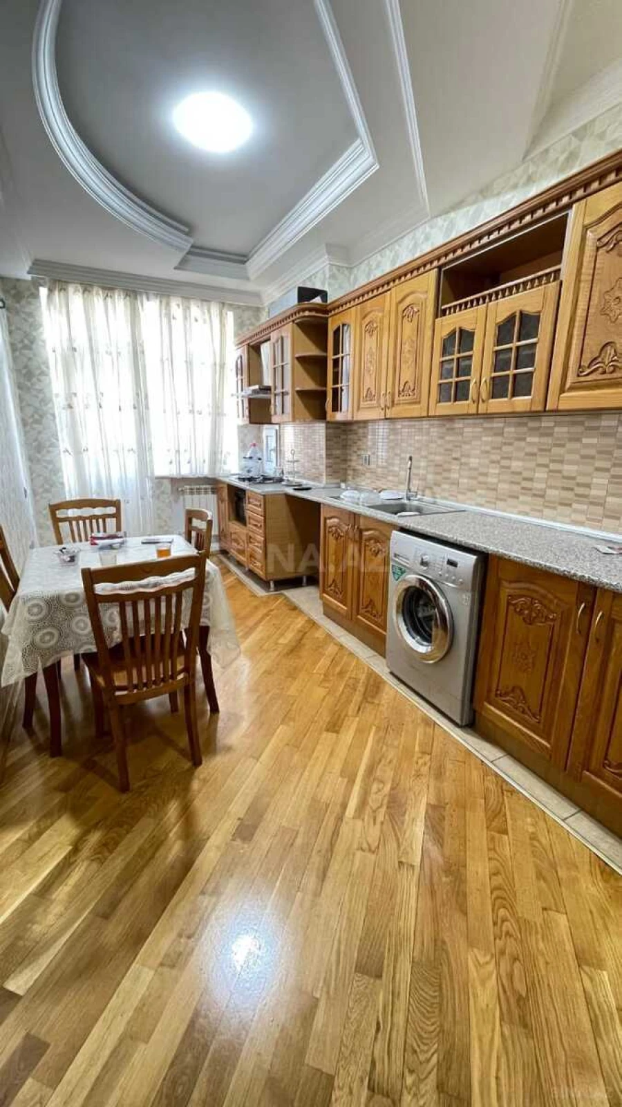Kirayə verilir 3 otaqlı mənzil 102 m²