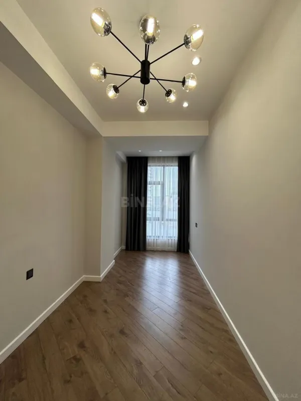 Satılır 3 otaqlı mənzil 119 m²
