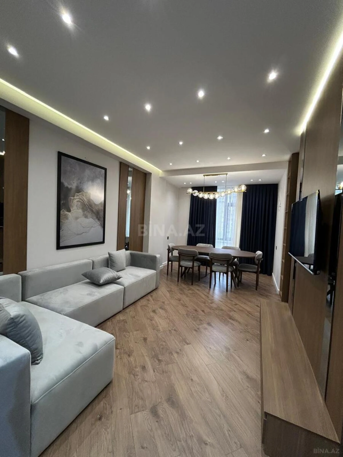 Satılır 3 otaqlı mənzil 119 m²