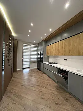 Satılır 3 otaqlı mənzil 119 m²