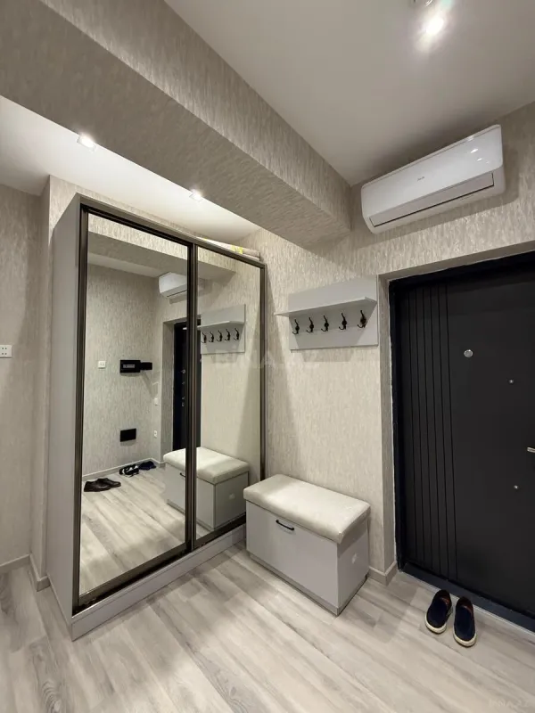 Kirayə verilir 2 otaqlı mənzil 70 m²