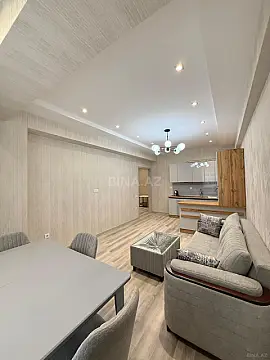 Kirayə verilir 2 otaqlı mənzil 70 m²