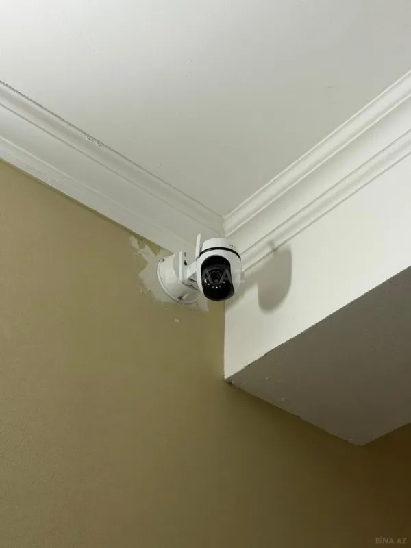 Kirayə verilir 2 otaqlı mənzil 100 m²