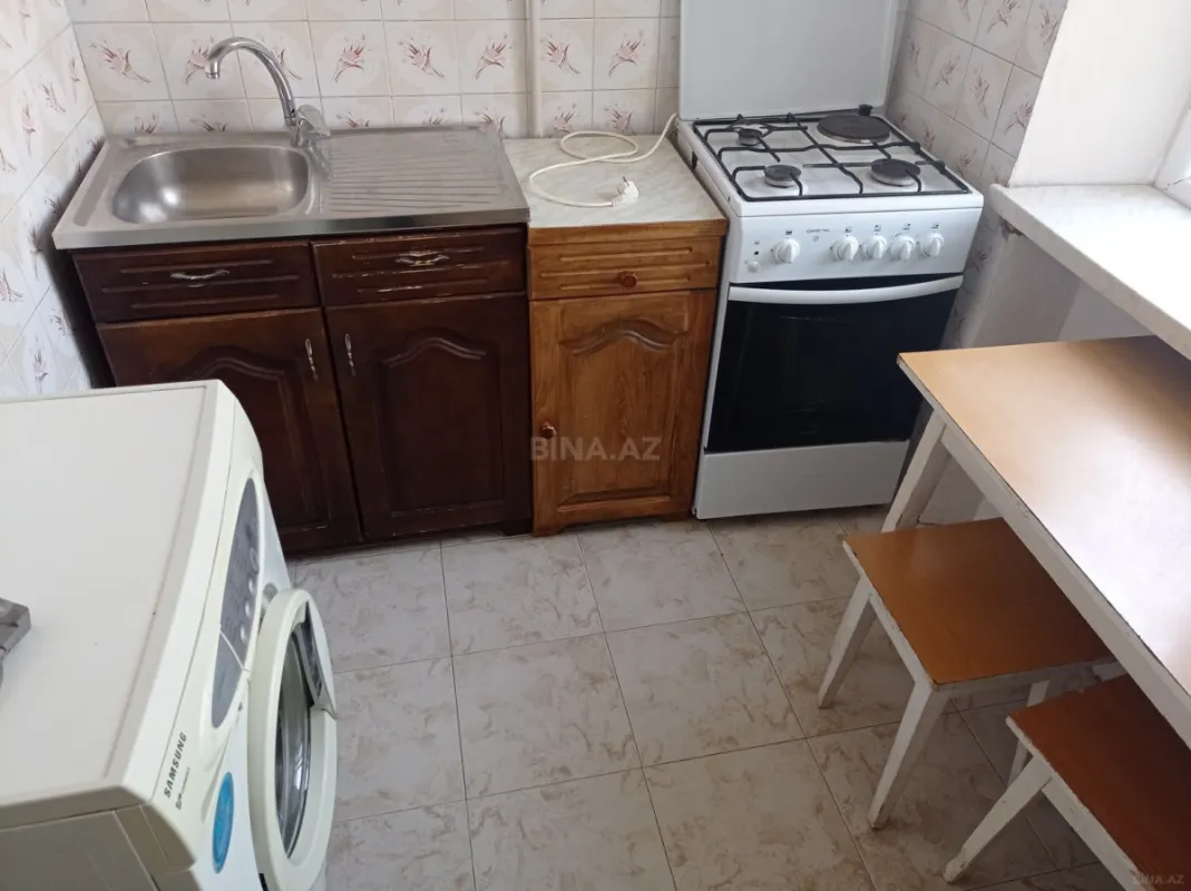 Kirayə verilir 2 otaqlı mənzil 60 m²