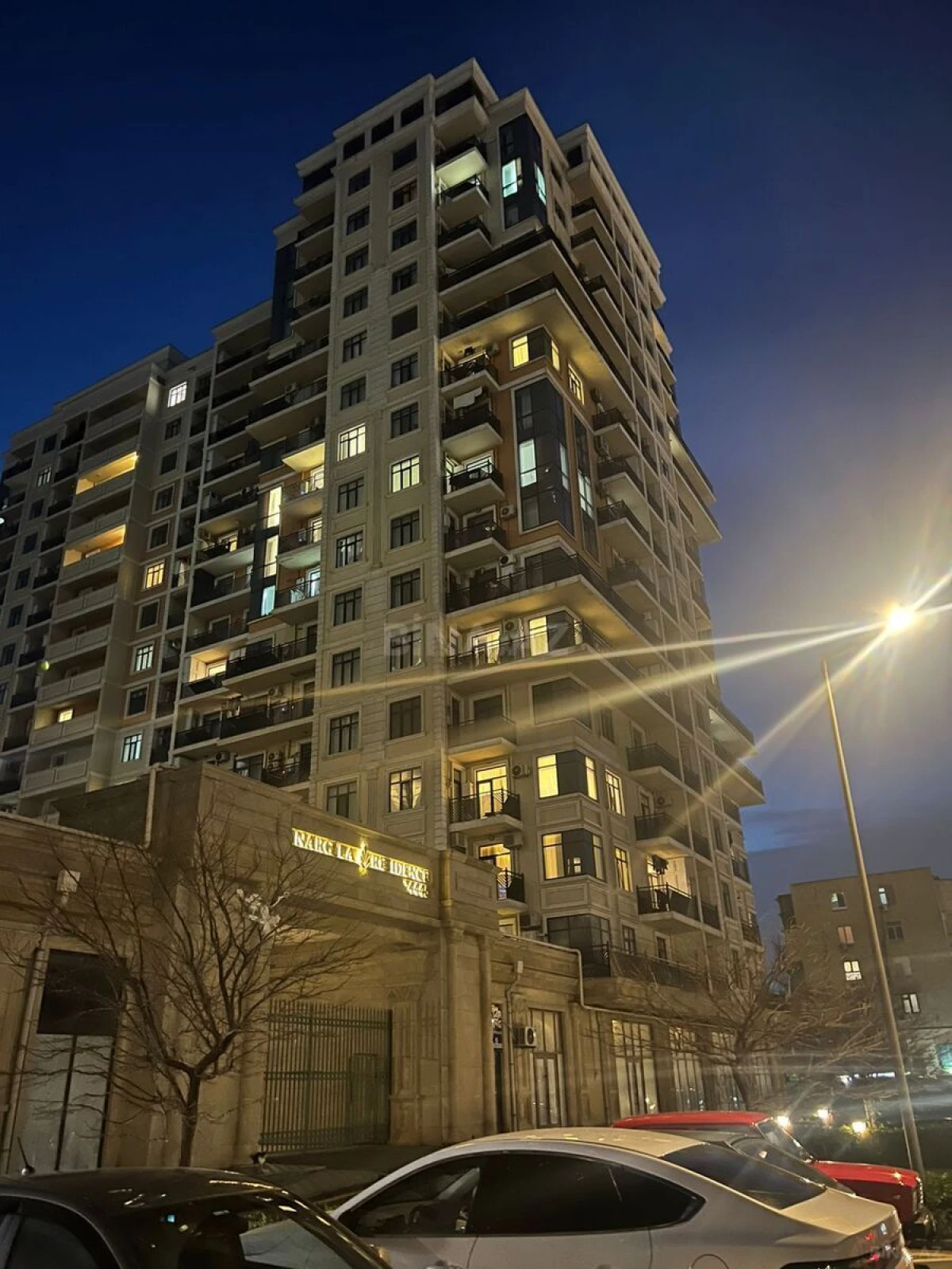 Satılır 2 otaqlı mənzil 65 m²