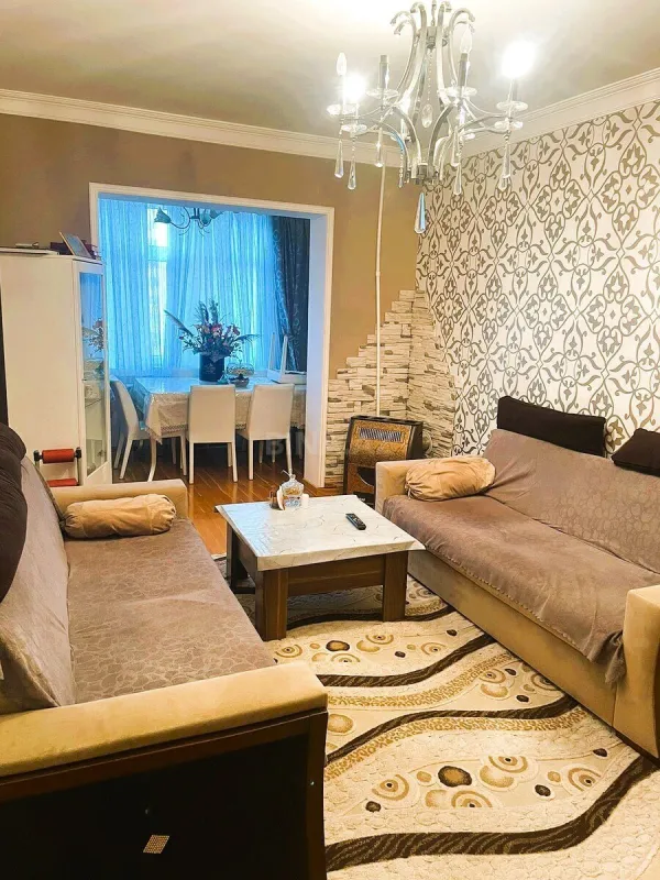 Satılır 3 otaqlı mənzil 90 m²