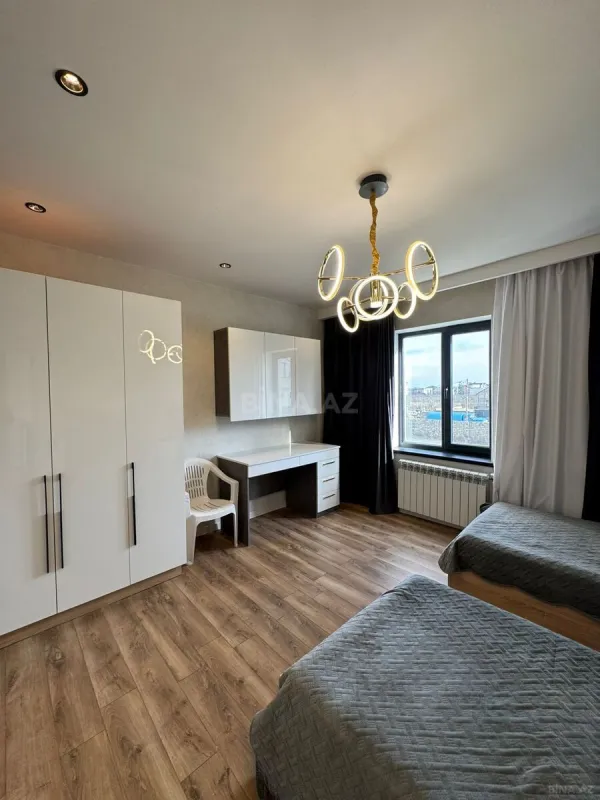 Satılır 5 otaqlı həyət evi 190 m²