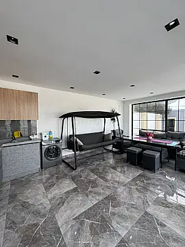 Satılır 5 otaqlı həyət evi 190 m²