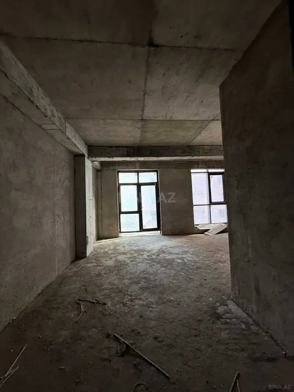 Satılır 2 otaqlı mənzil 92.5 m²