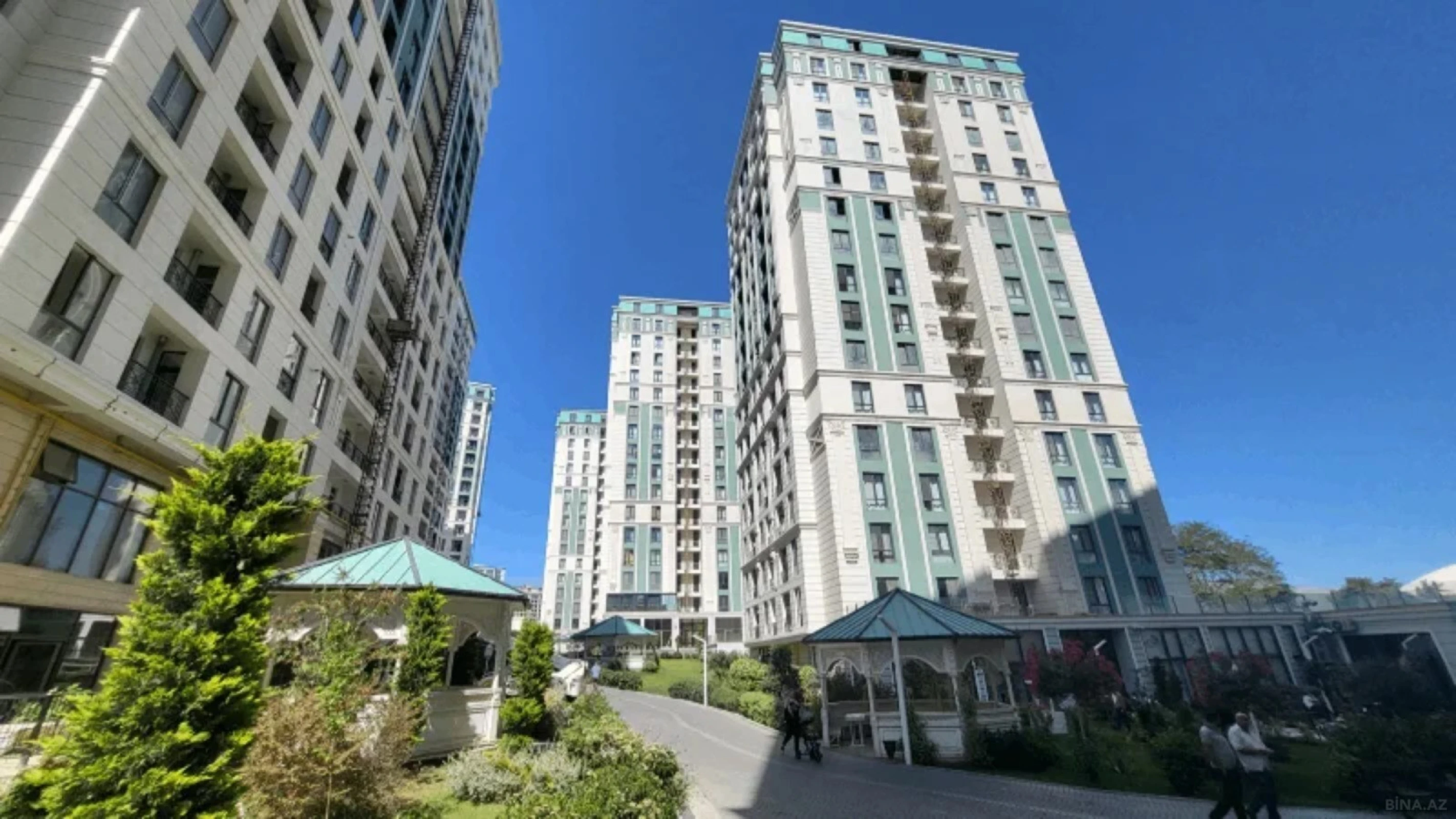 Satılır 2 otaqlı mənzil 92.5 m²