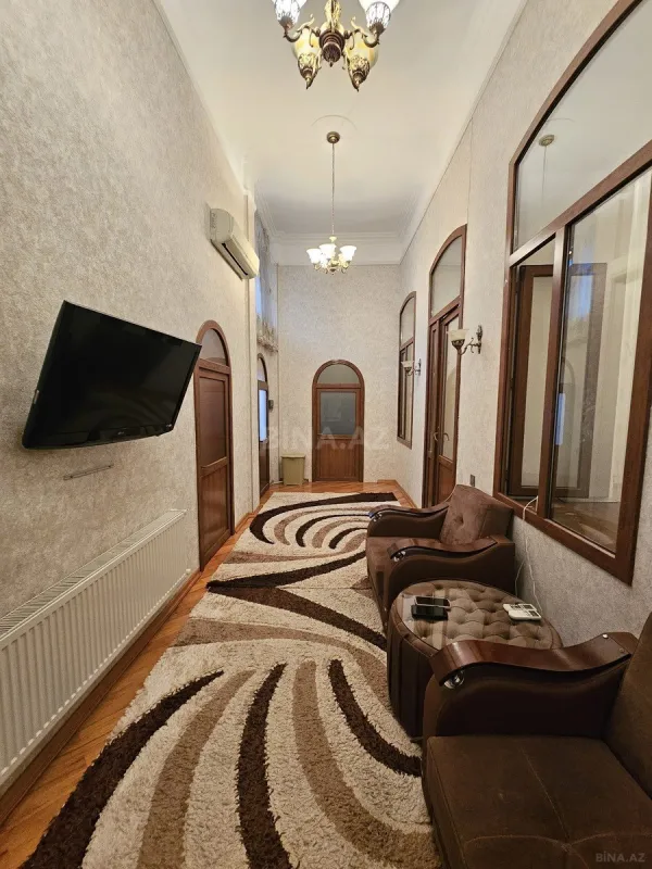 Kirayə verilir 3 otaqlı mənzil 120 m²