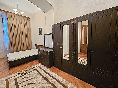 Kirayə verilir 3 otaqlı mənzil 120 m²