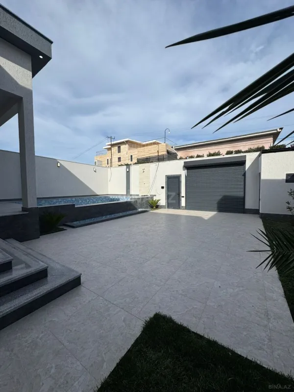 Satılır 4 otaqlı həyət evi 185 m²