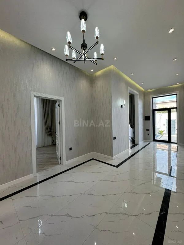 Satılır 4 otaqlı həyət evi 185 m²