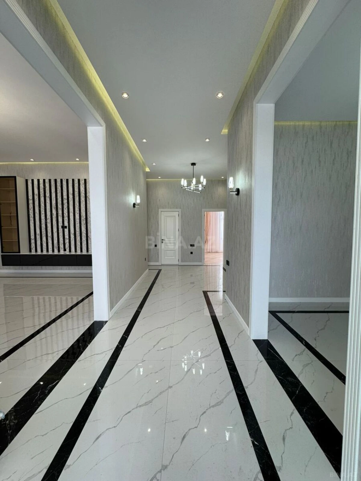 Satılır 4 otaqlı həyət evi 185 m²