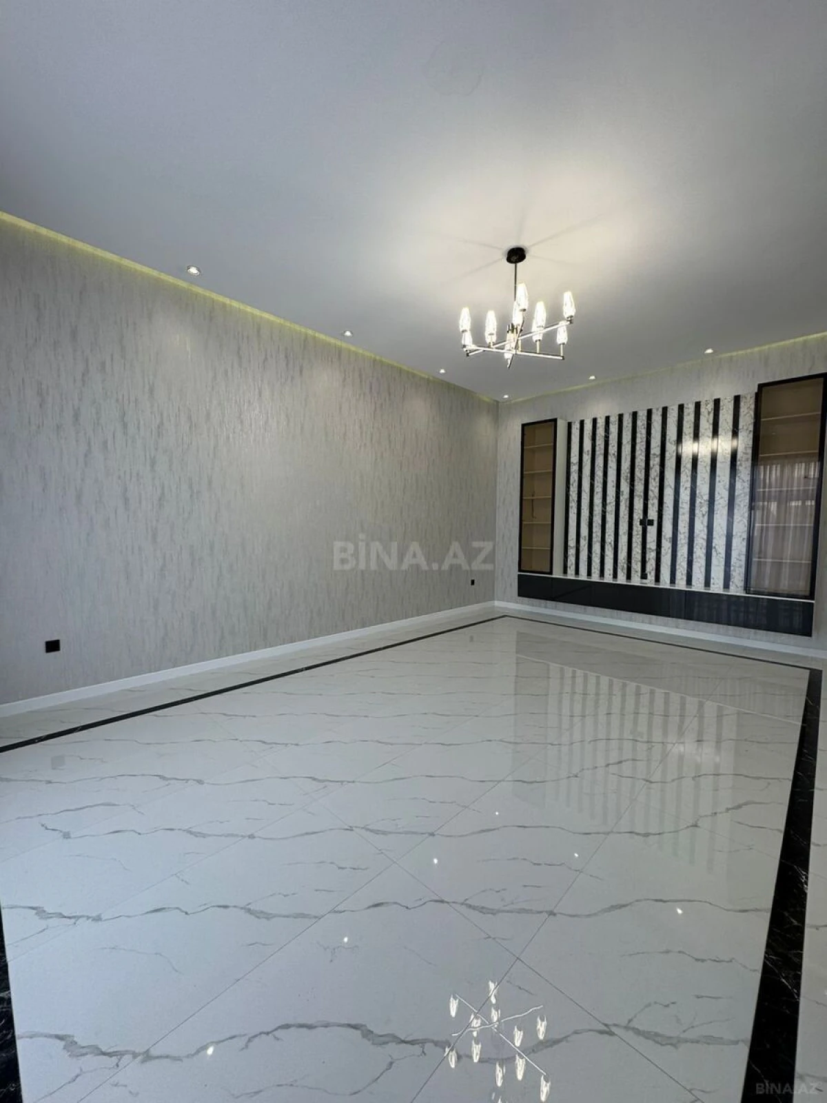 Satılır 4 otaqlı həyət evi 185 m²