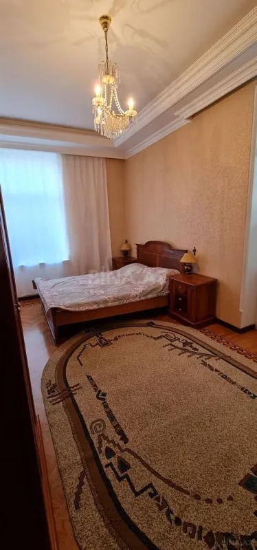 Satılır 2 otaqlı mənzil 56 m²