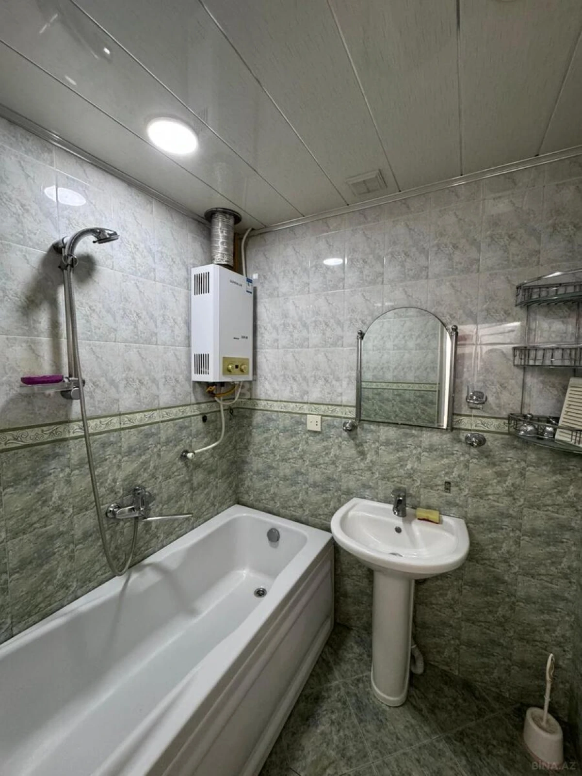 Satılır 2 otaqlı mənzil 60 m²