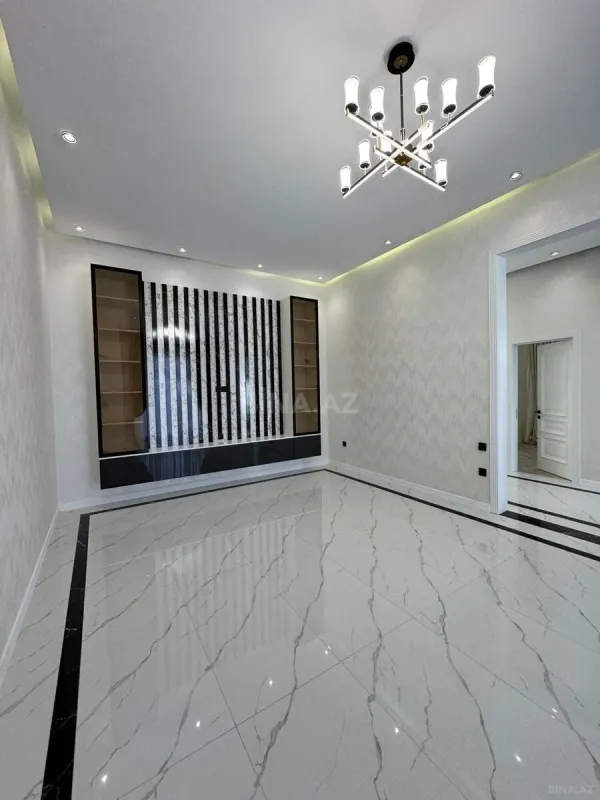 Satılır 4 otaqlı həyət evi 195 m²