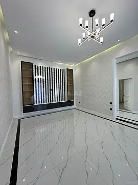 Satılır 4 otaqlı həyət evi 195 m²