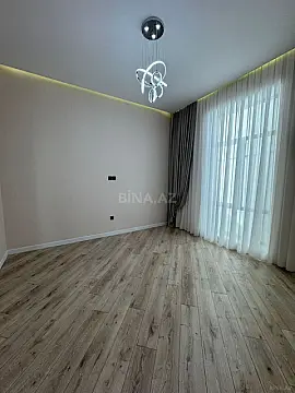 Satılır 4 otaqlı həyət evi 195 m²