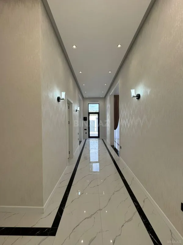 Satılır 4 otaqlı həyət evi 195 m²