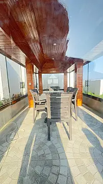 Satılır 4 otaqlı həyət evi 550 m²
