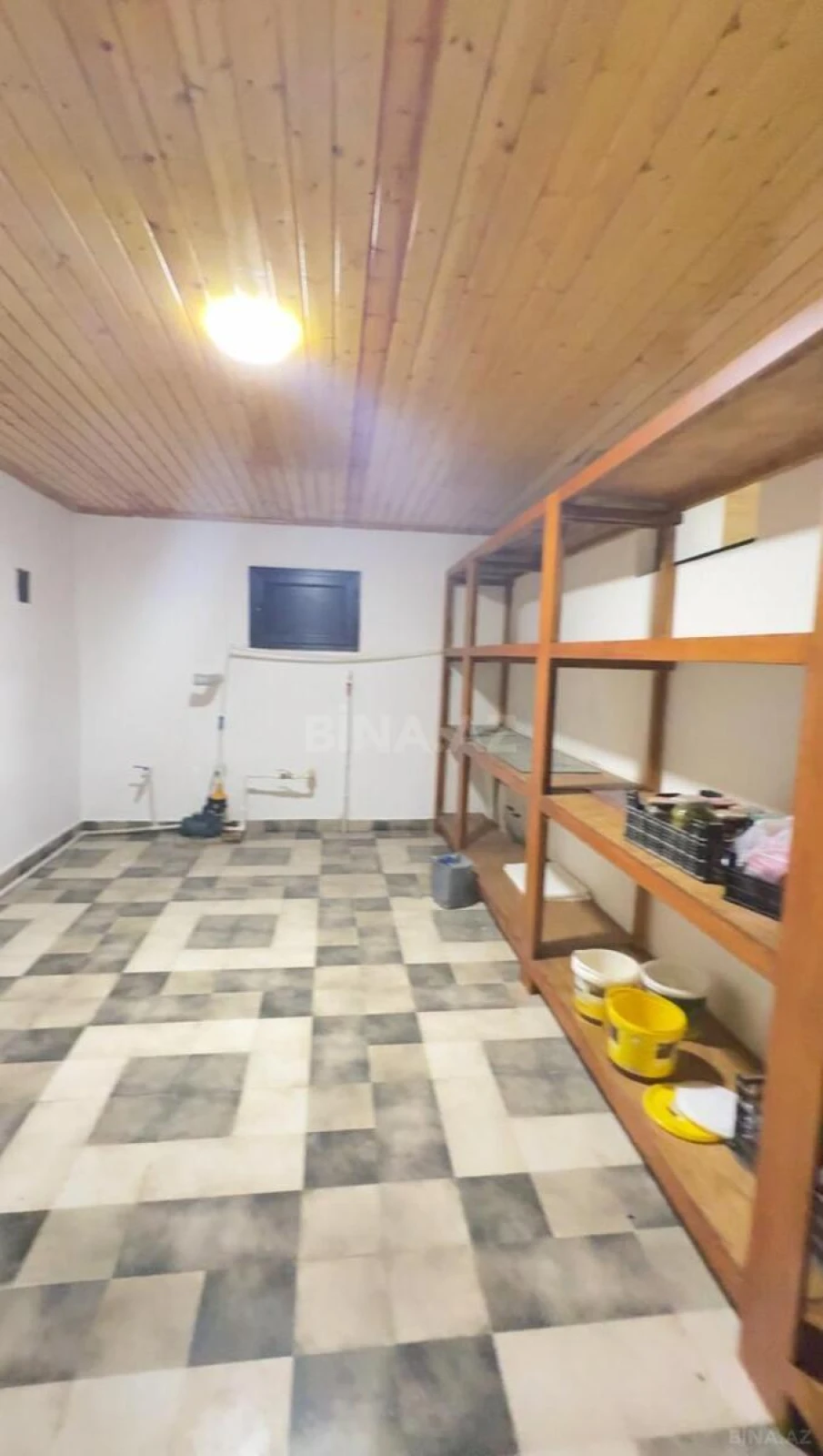Satılır 4 otaqlı həyət evi 550 m²