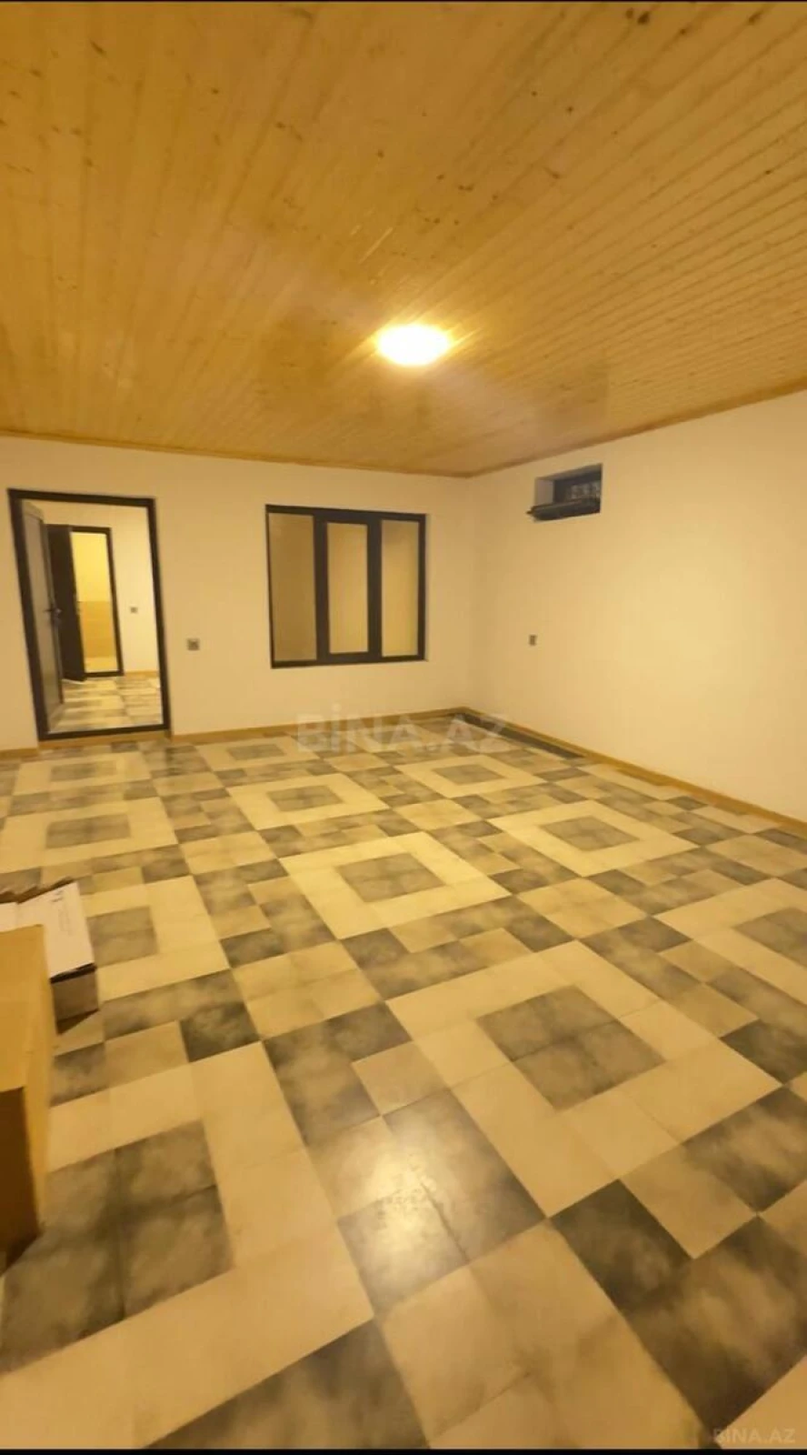 Satılır 4 otaqlı həyət evi 550 m²