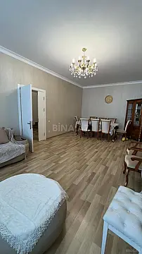 Satılır 4 otaqlı həyət evi 550 m²
