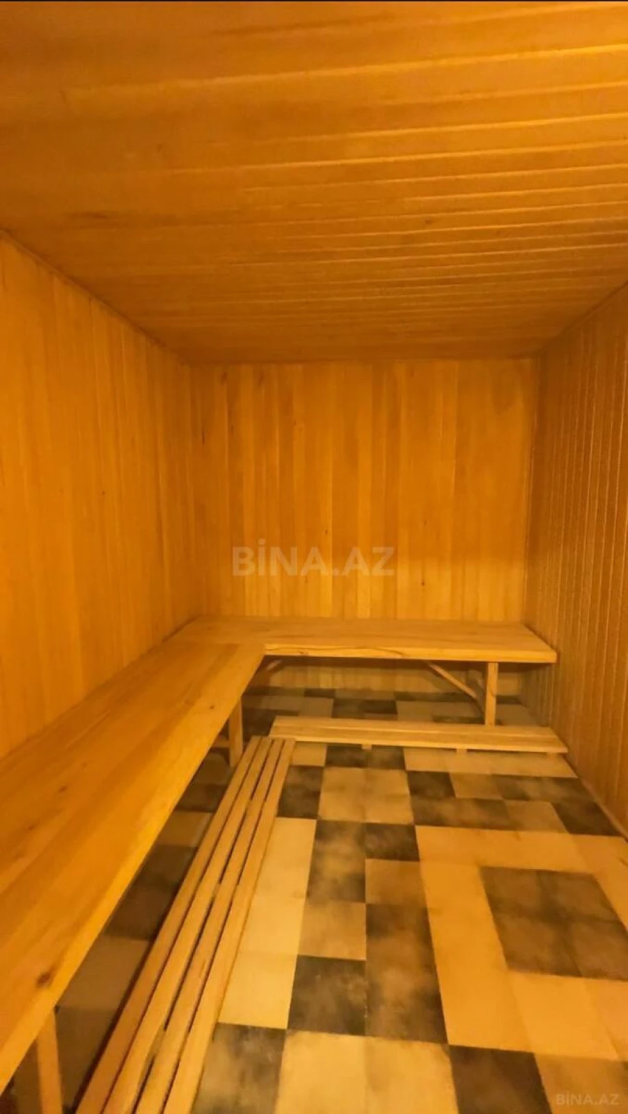 Satılır 4 otaqlı həyət evi 550 m²
