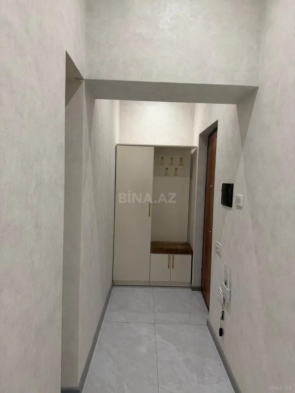 Kirayə verilir 2 otaqlı mənzil 91 m²