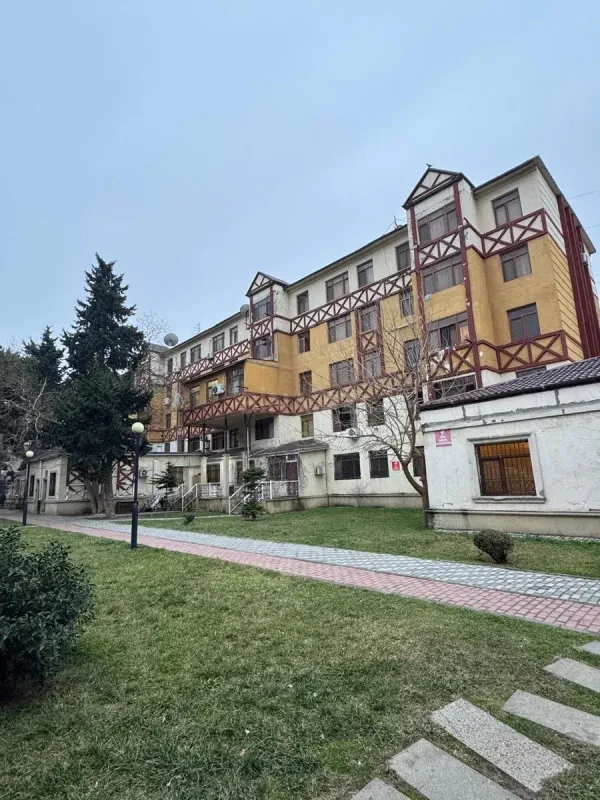 Satılır 2 otaqlı mənzil 55 m²