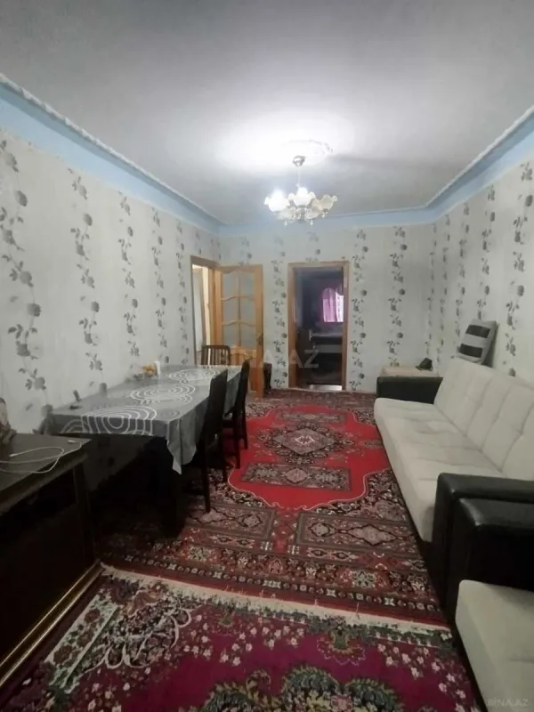Satılır 3 otaqlı mənzil 60 m²