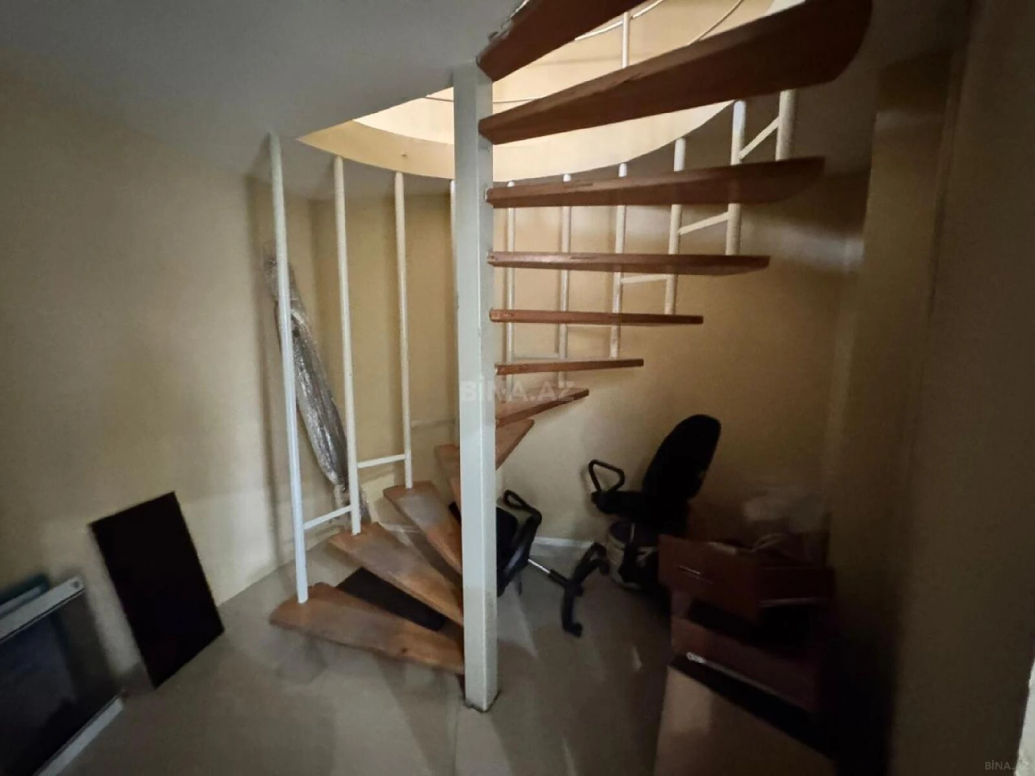 Kirayə verilir obyekt 320 m²