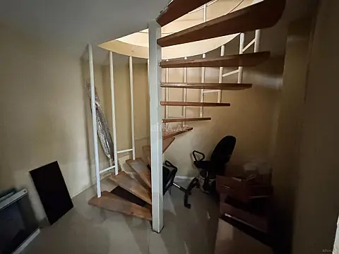 Kirayə verilir obyekt 320 m²