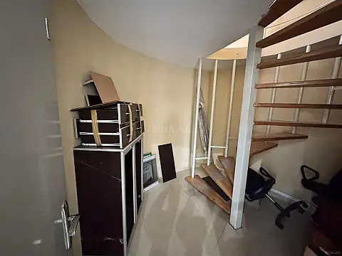 Kirayə verilir obyekt 320 m²