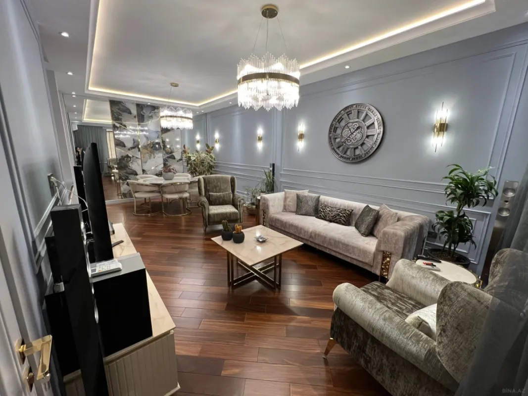 Satılır 2 otaqlı mənzil 106 m²