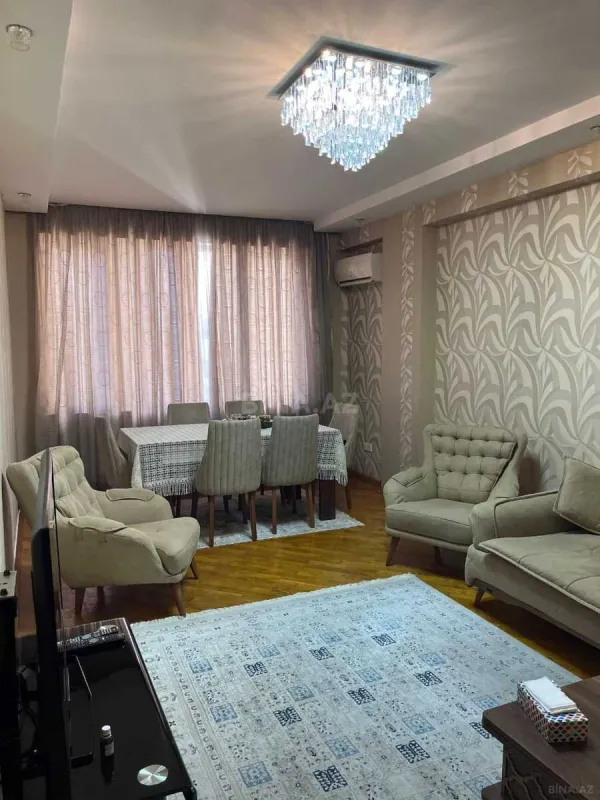 Satılır 3 otaqlı mənzil 92 m²
