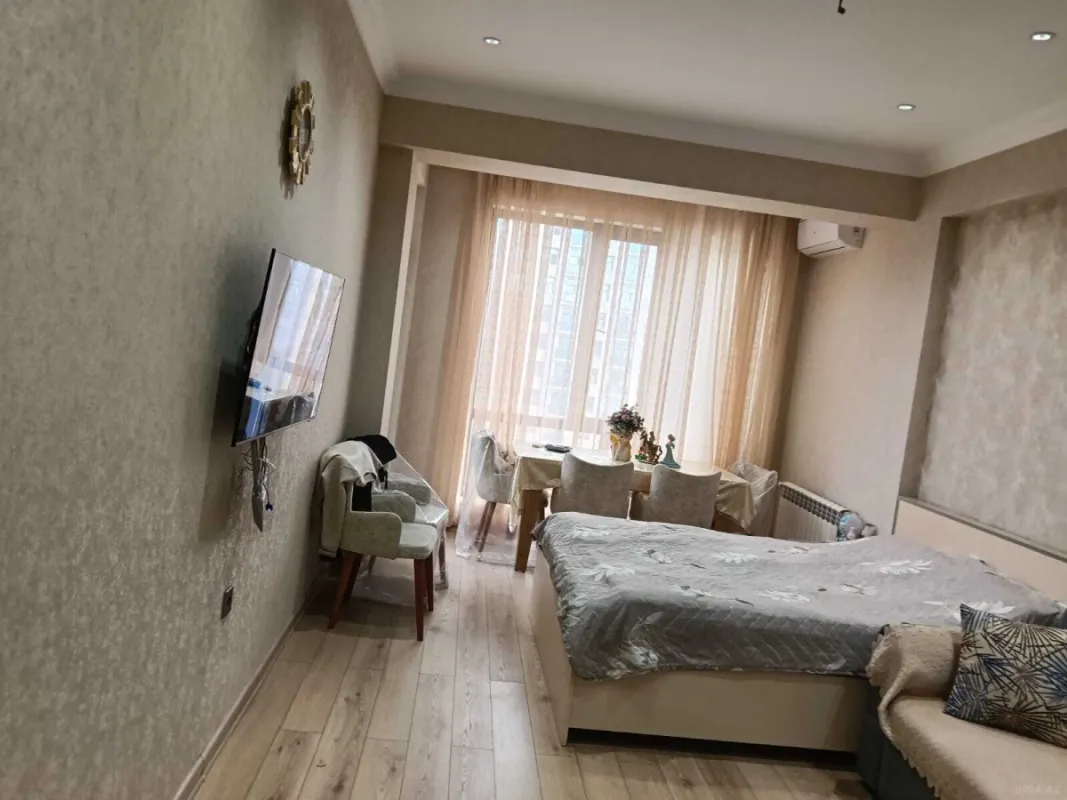 Satılır 2 otaqlı mənzil 62 m²