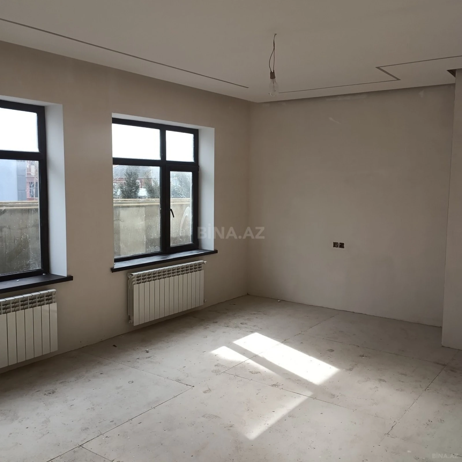 Satılır 4 otaqlı həyət evi 90 m²