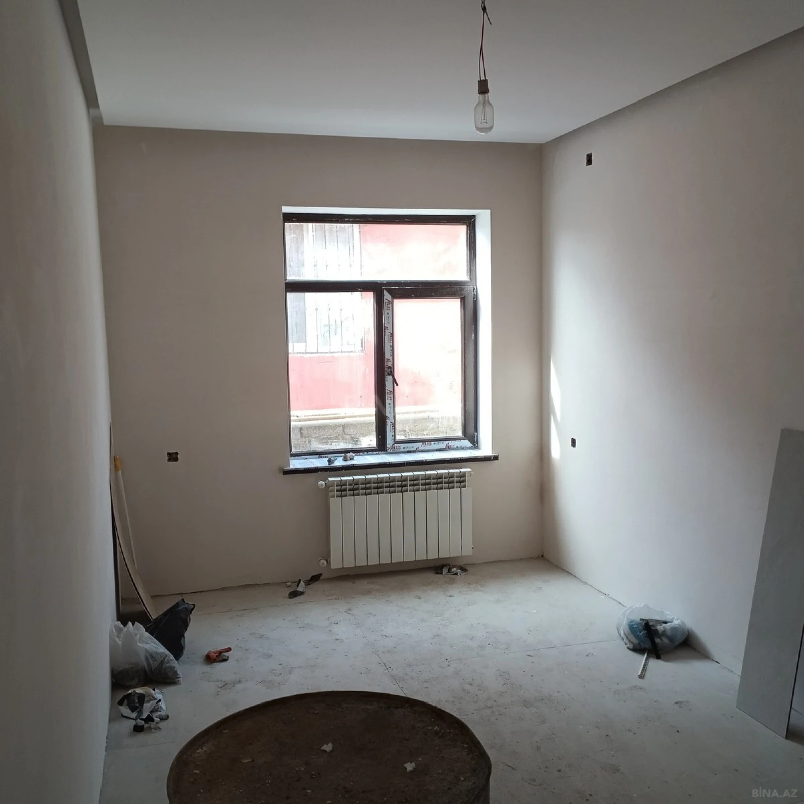 Satılır 4 otaqlı həyət evi 90 m²