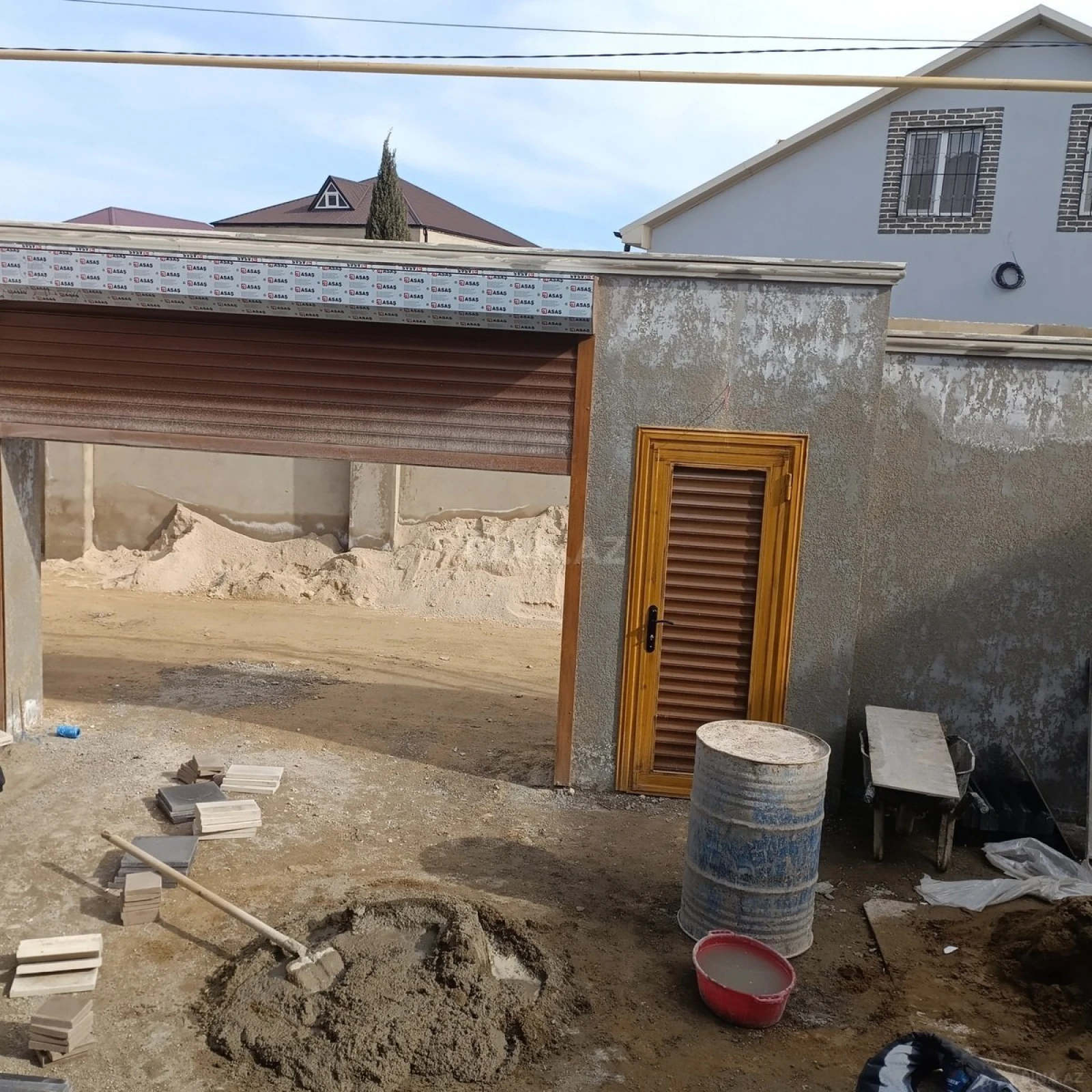 Satılır 4 otaqlı həyət evi 90 m²