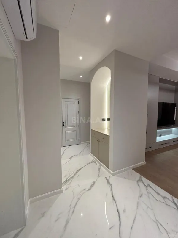 Kirayə verilir 3 otaqlı mənzil 120 m²