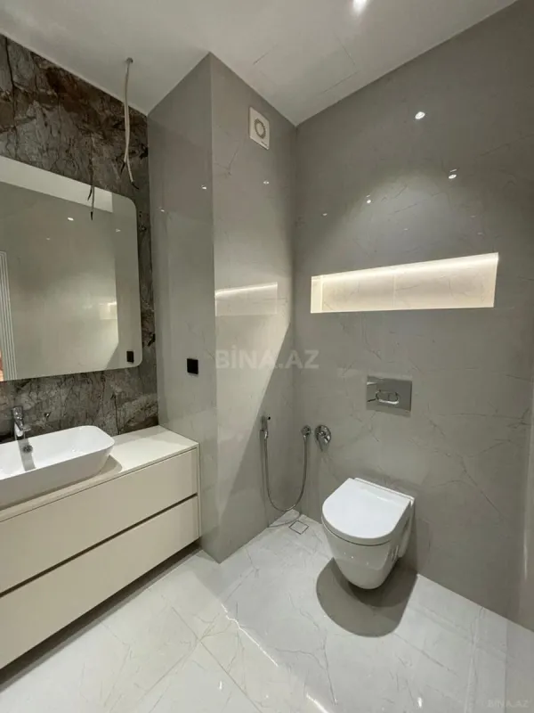 Kirayə verilir 3 otaqlı mənzil 120 m²