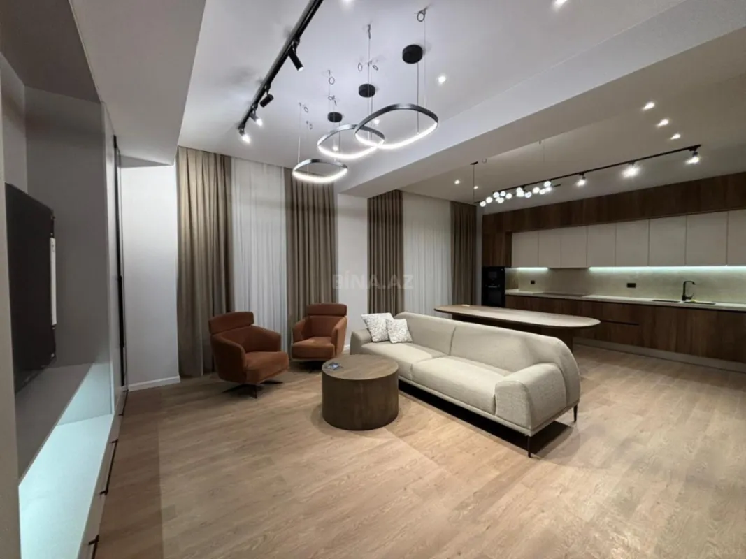 Kirayə verilir 3 otaqlı mənzil 120 m²