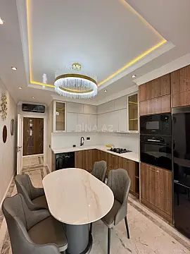 Kirayə verilir 2 otaqlı mənzil 100 m²