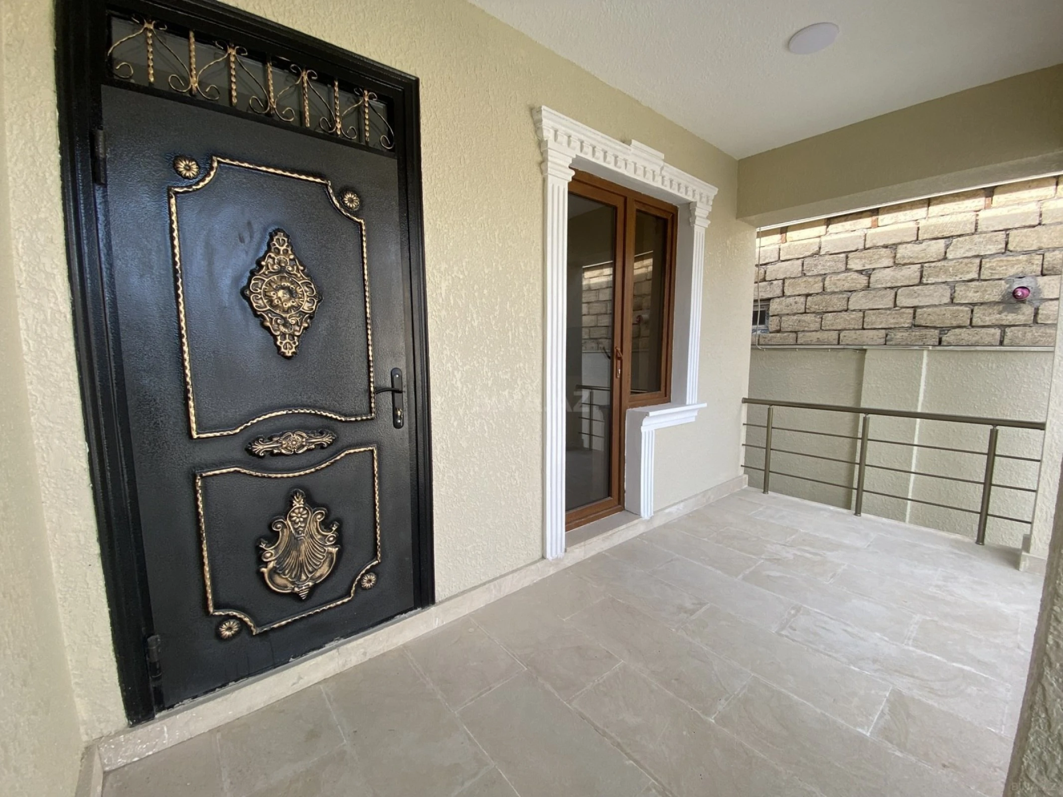 Satılır 4 otaqlı həyət evi 170 m²