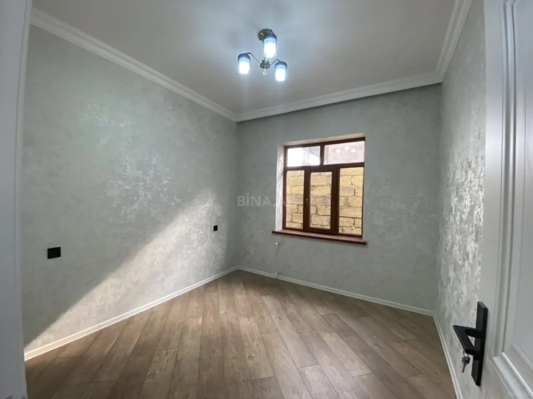 Satılır 4 otaqlı həyət evi 170 m²